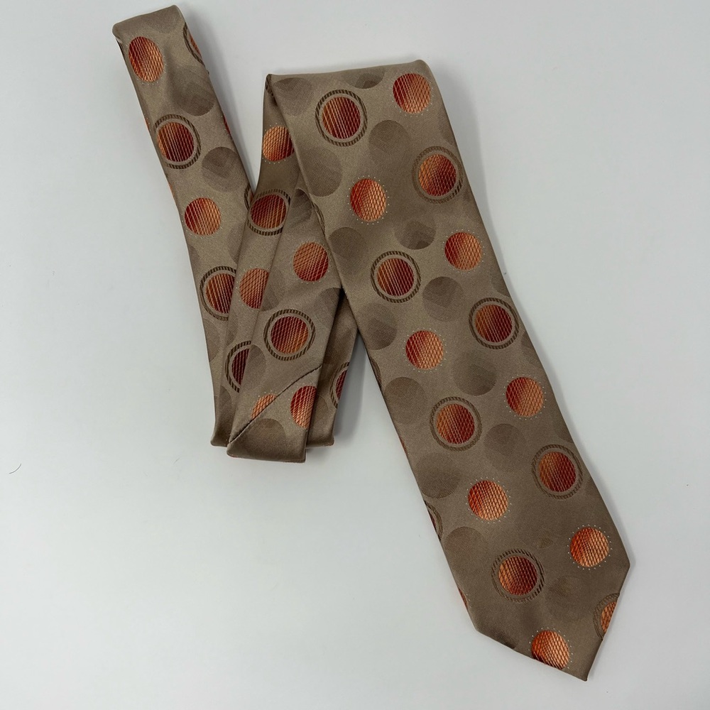 Concepts by Claiborne Tie, 100 percent‎ silk, polkadot, circles, work, office